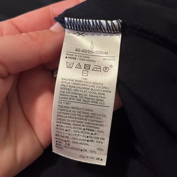 Banana Republic Navy Long Sleeve Tee - Picture 4 of 5